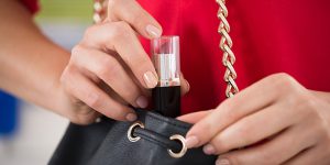 Keep a Mini Lipstick and Perfume in Your Purse 