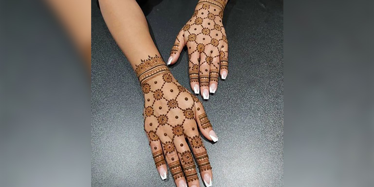 25 Latest and Trendy Bridal Mehndi Designs To Try In 2023-hoanganhbinhduong.edu.vn
