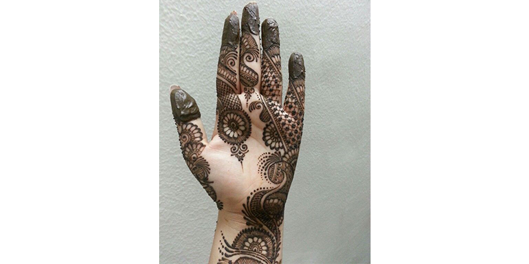 Simple & Stylish Front Hand Mehndi Designs 2023-sonthuy.vn