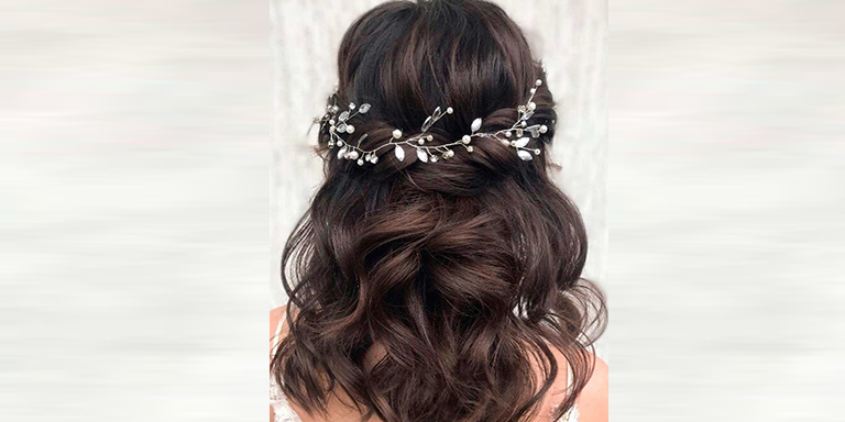 Bridal Hairstyle for Short Hair (Crow For The Queen_ Crowned Hair ) 01