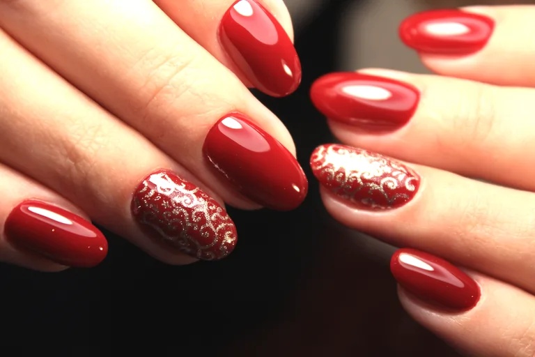 Bright Cherry Red Summer Nails