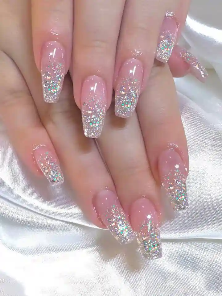 Glittery Gradient ombre nails